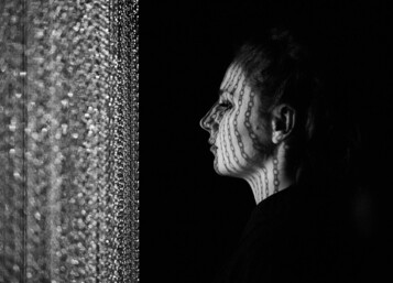   čestné uznání_Studenti_Natálie Divincová_Lidé bez vlastností (Studio Marta) | ©   čestné uznání_Studenti_Natálie Divincová_Lidé bez vlastností (Studio Marta)